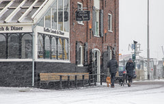 Sneeuw in de haven van Oudeschild.