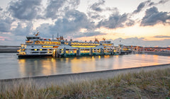 Teso's Texelstroom in de haven van T Horntje.